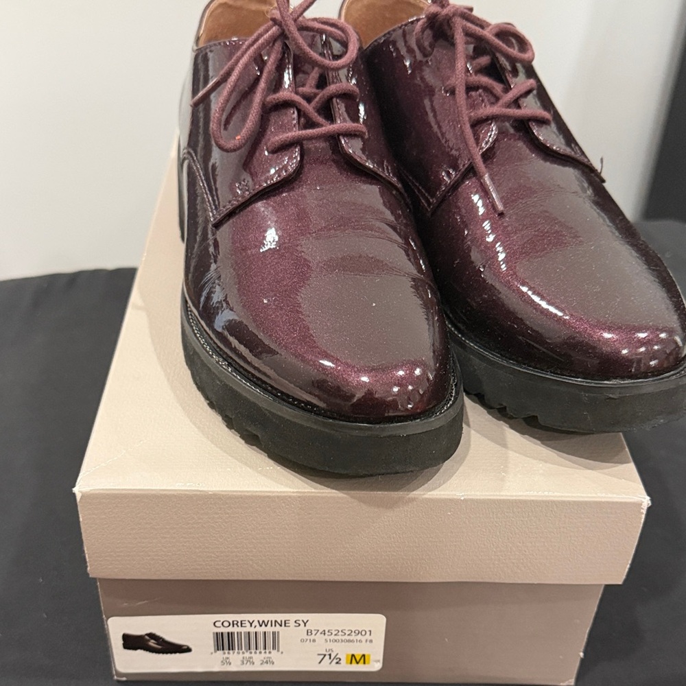 Franco Sarto Corey Women's Burgundy Patent Leather Lace-Up Flats - Picture 2 of 5